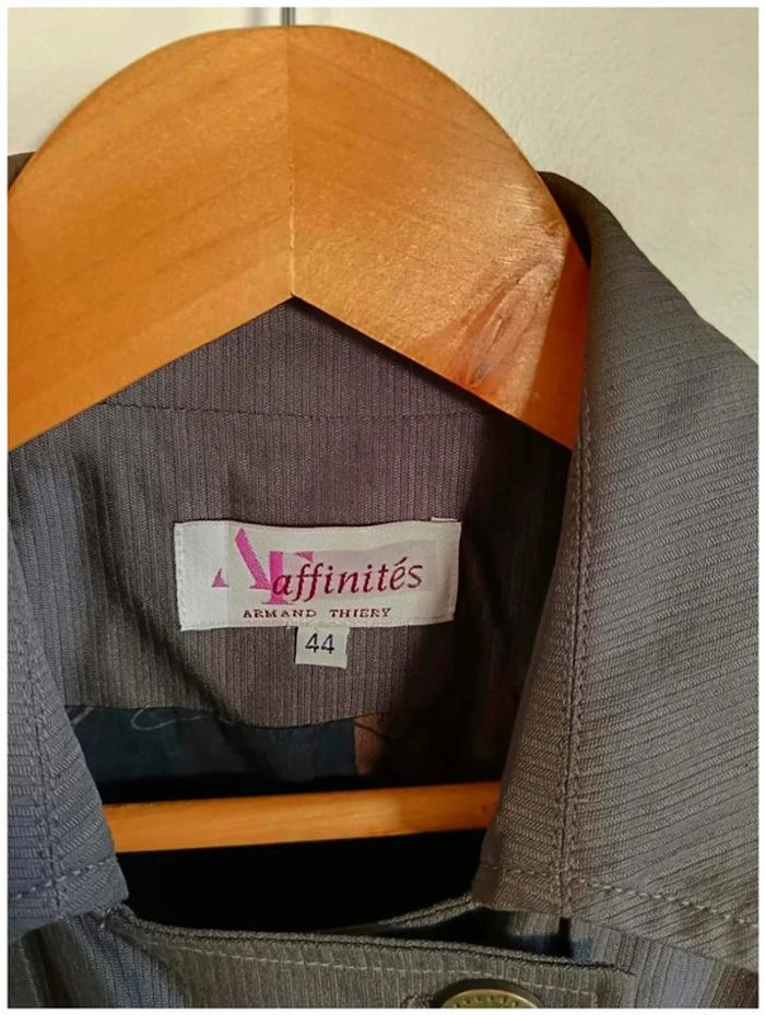C27 veste gris Armand Thiery 44 - photo numéro 3