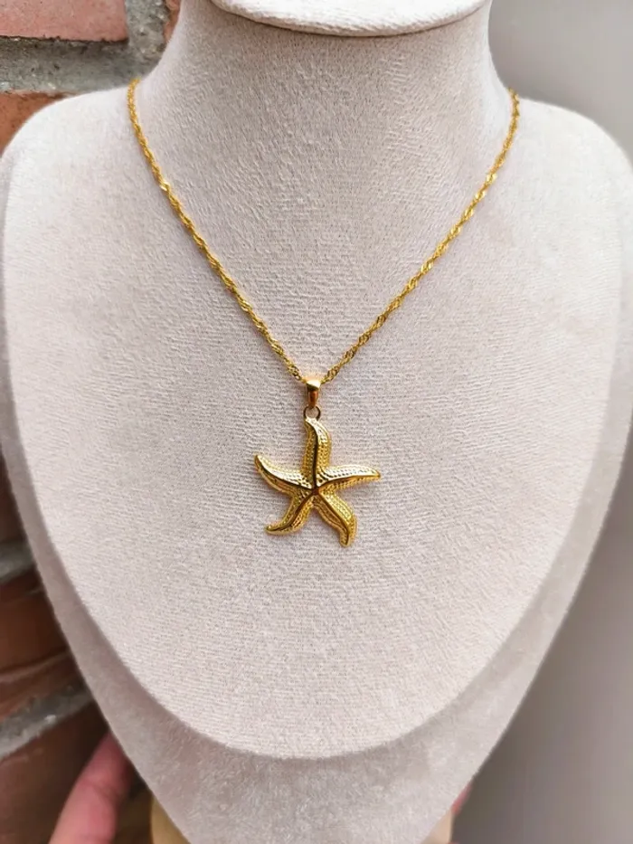 Collier doré chaîne torsadée avec étoile de mer - photo numéro 4