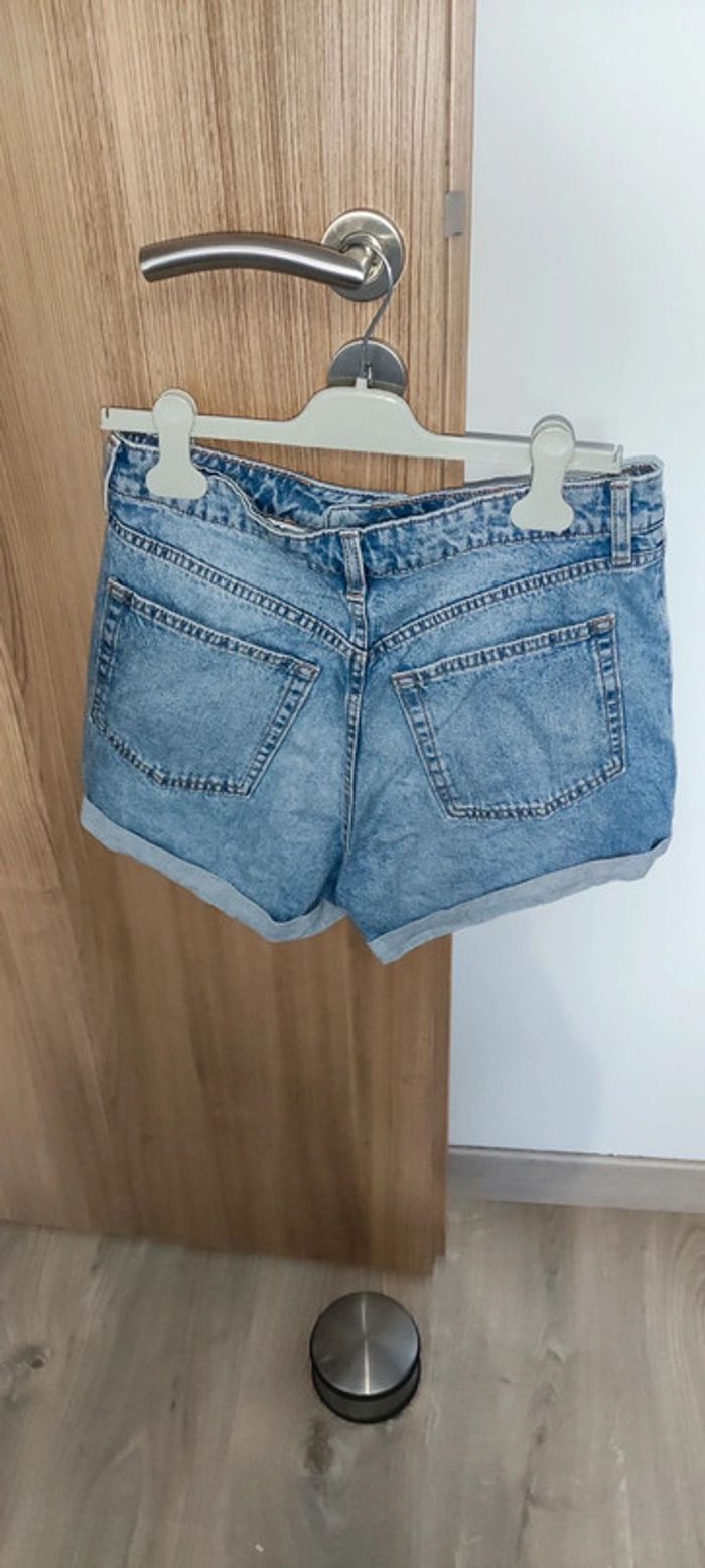 Short jean's - photo numéro 2