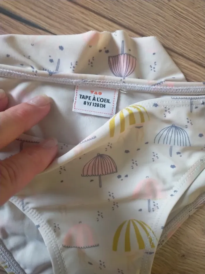 Maillot de bain 8 ans - photo numéro 2
