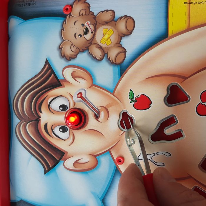 Docteur Maboul – Jeu éducatif classique – Hasbro Gaming - photo numéro 4