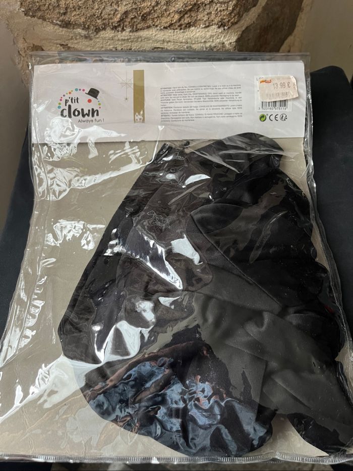 Déguisement halloween 5/6ans État neuf  Messager de la nuit  Costume enfant - photo numéro 4