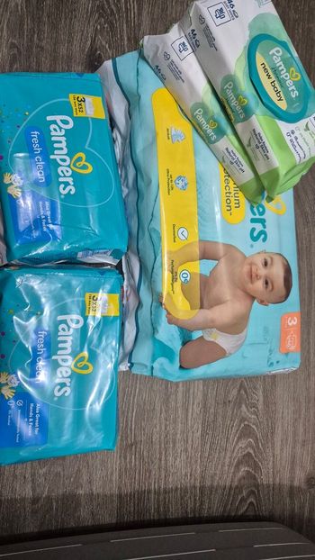 Pampers