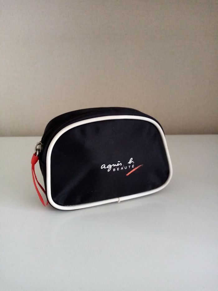 Porte monnaie agnès b. beauté