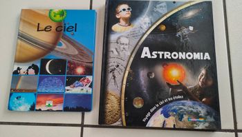 Lot de 2 Livres NEUF - Astronomia voyage dans le ciel et les étoiles-Casterman