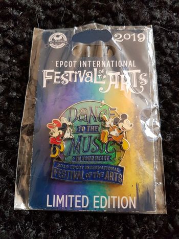 Pin's Édition limitée 2019 Festival of the arts
