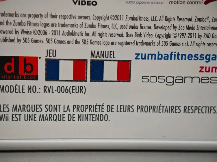 Jeu Nintendo Wii : Zumba Fitness avec ceinture et coffret - photo numéro 4