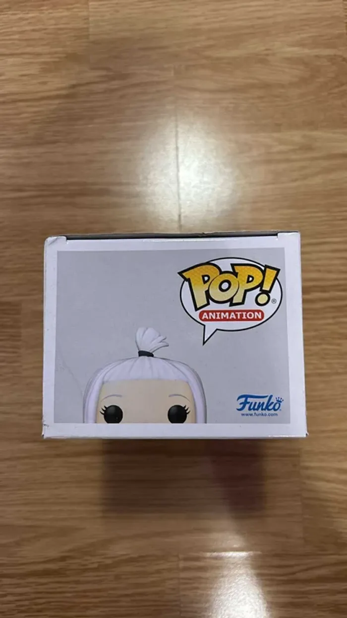 Funko Pop 1050 Fairy Tail Mirajane Strauss - photo numéro 5