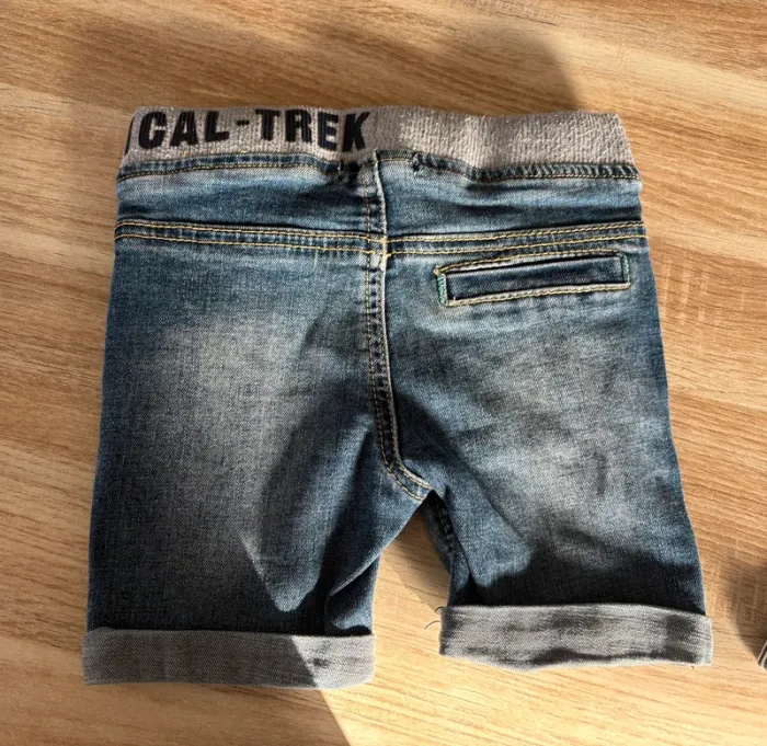 2 short 24 mois / 2 ans - photo numéro 3