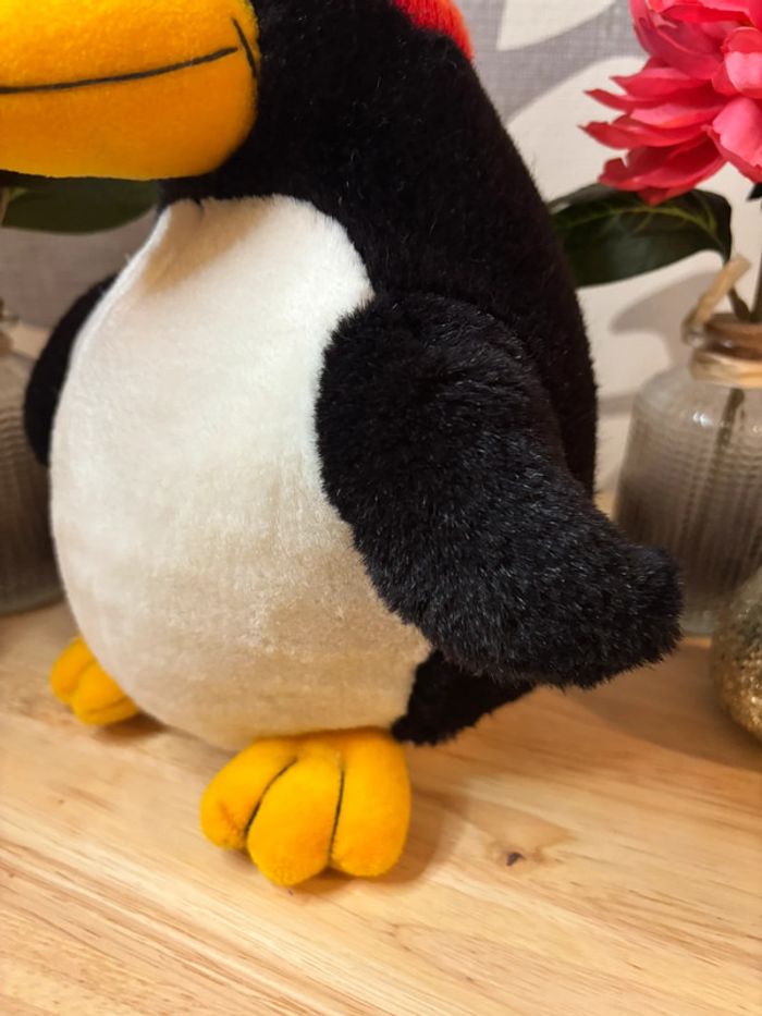 🌺Peluche pingouin noir et blanc avec bonnet🌺 - photo numéro 3