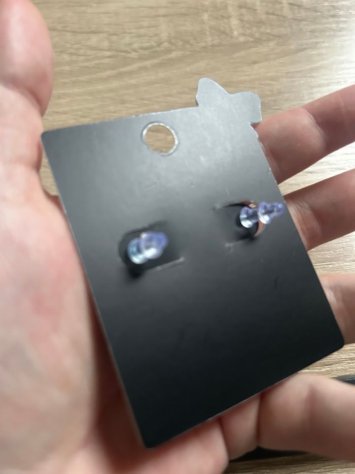 Boucles d’oreilles NEUVES avec étiquette pour femme forme de fleurs couleur bleu - photo numéro 6