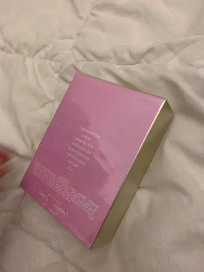 Neuf avec étiquette·Chanel - photo numéro 2