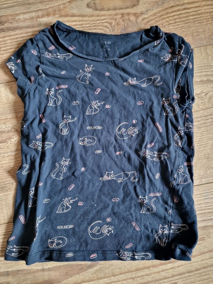 Tee shirt