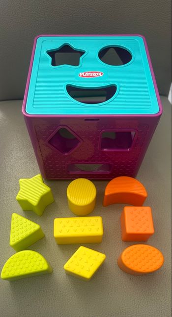 Jouet bébé boîte à forme playskool 
