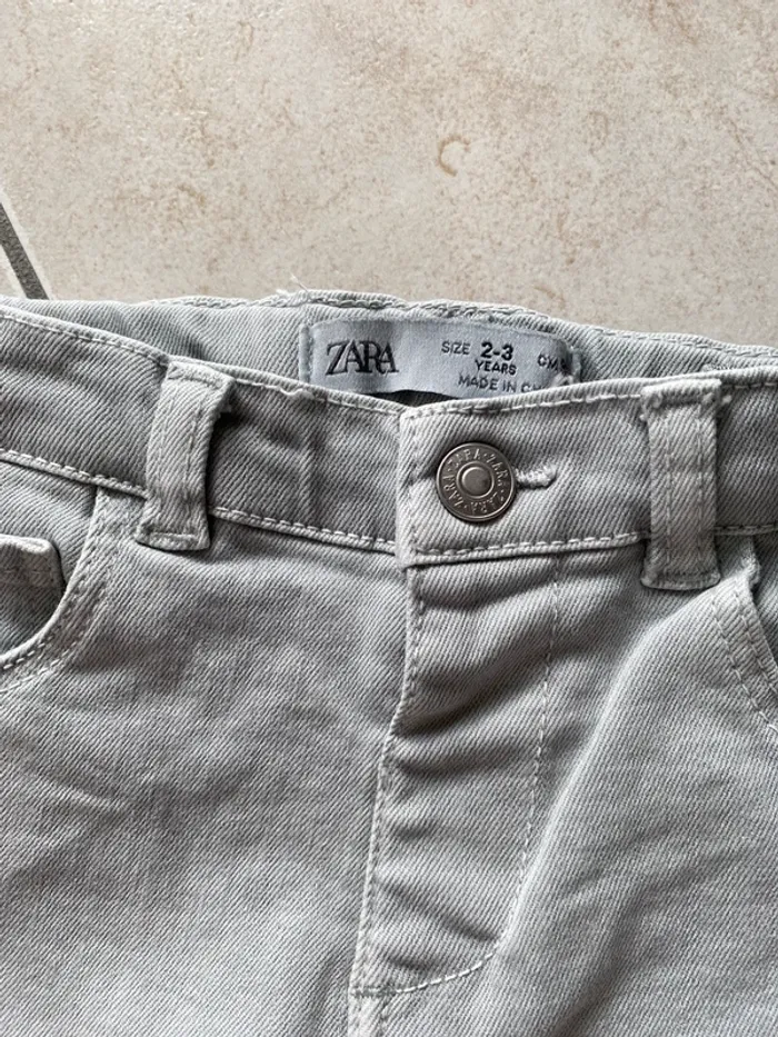 Jean flare gris Zara fille 2/3 ans - photo numéro 3