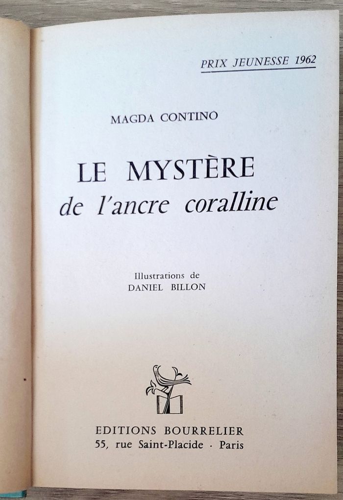 le mystère de l'ancre de Coraline - roman jeunesse ancien Magda Contino - photo numéro 4