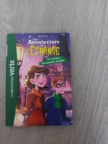 Livre roman les aventuriers de l etrange