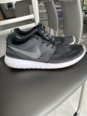 Lot de deux paires de baskets Nike taille 45