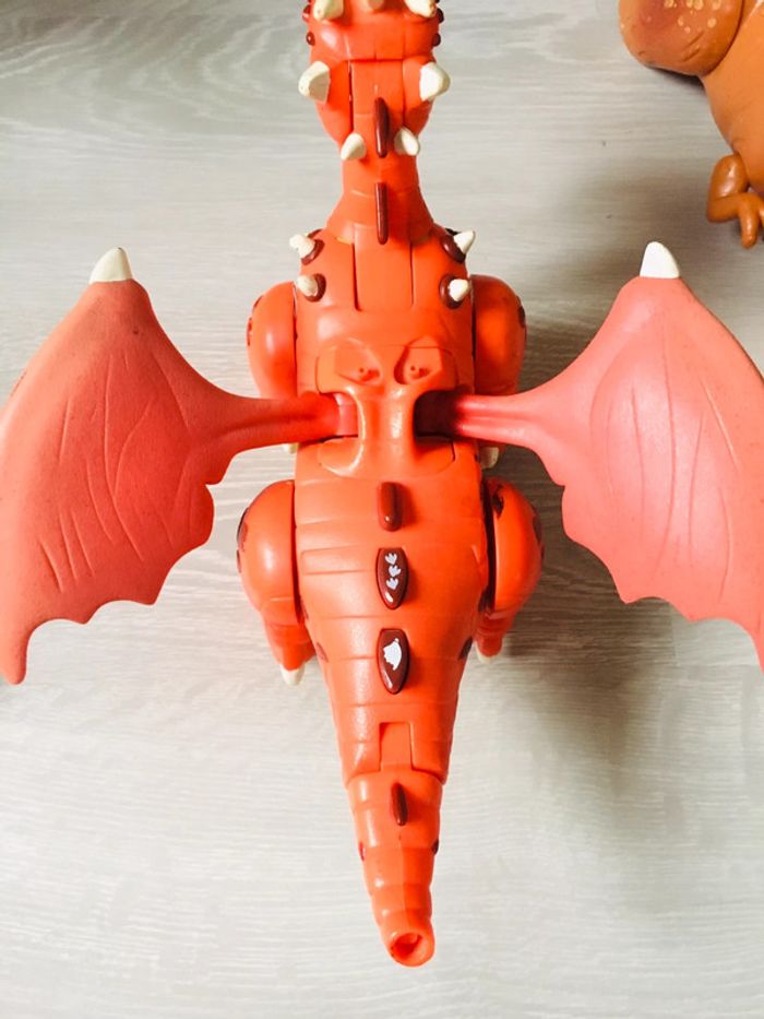 Gros dinosaure sonore et articulé - photo numéro 2