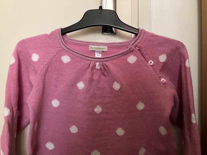 Pull léger Vertbaudet 7/8 ans (1€50) - photo numéro 3