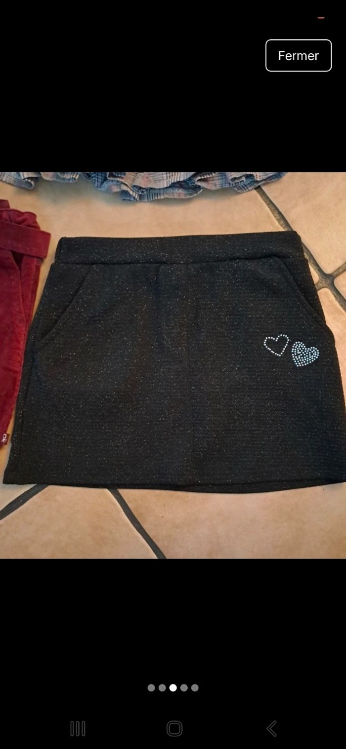 Lot de jupes et robes 6 ans tbe - photo numéro 3