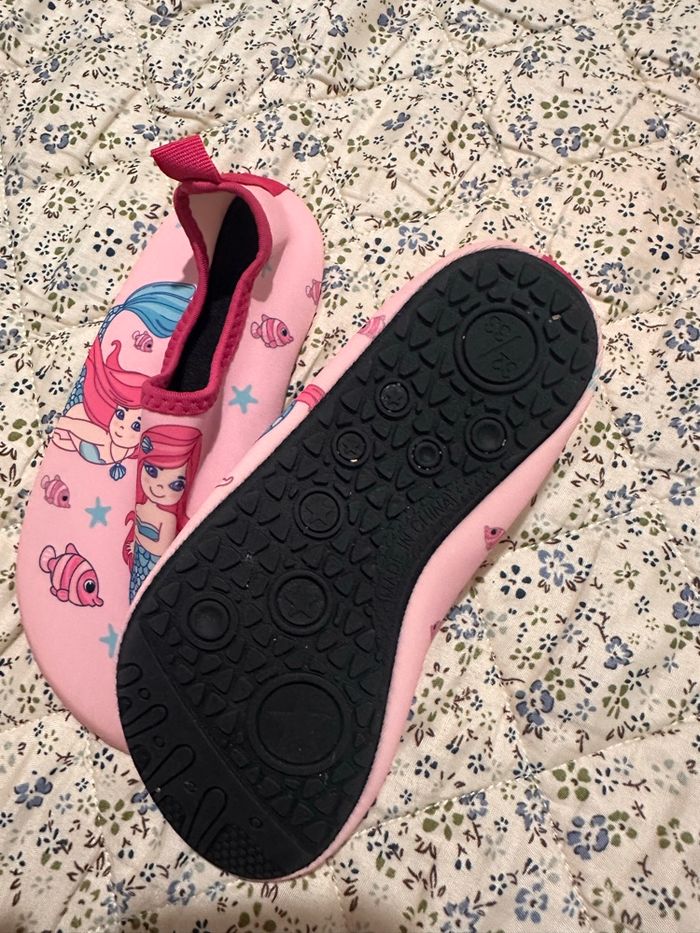 Chaussure pour l’eau, mer, plage - photo numéro 2