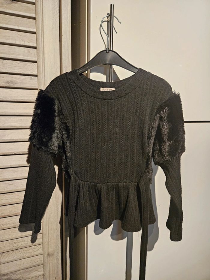 Pull fantaisie noir Fiona & Co 6 ans