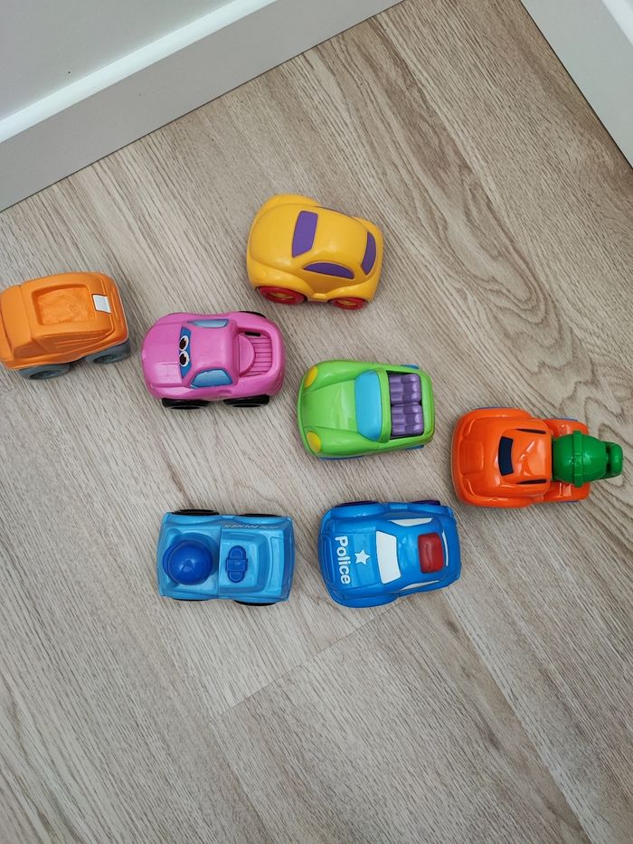 Lot de 7 petites voitures enfants - photo numéro 3