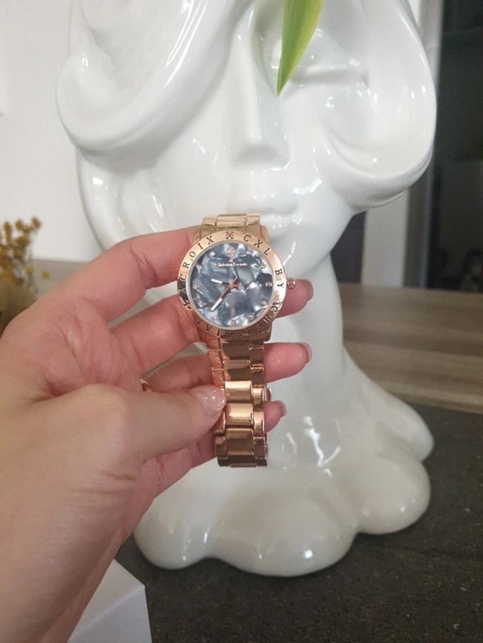 Montre doré rosé Christian Lacroix CXL - photo numéro 4