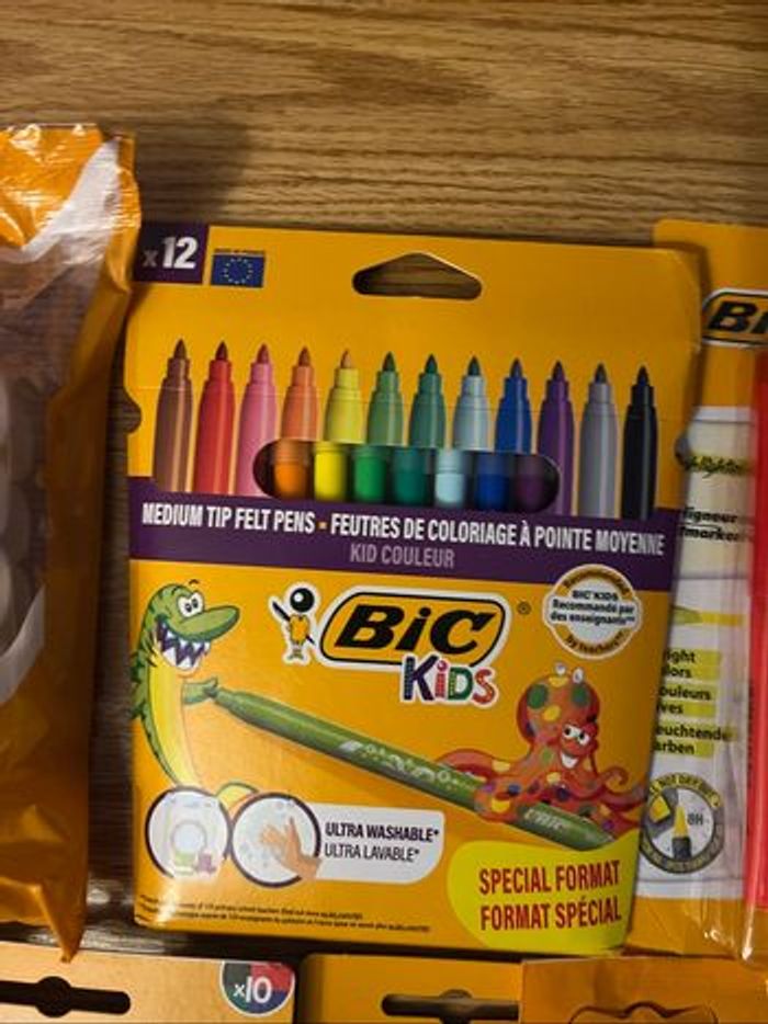 Lot de 11 fournitures scolaires - photo numéro 3