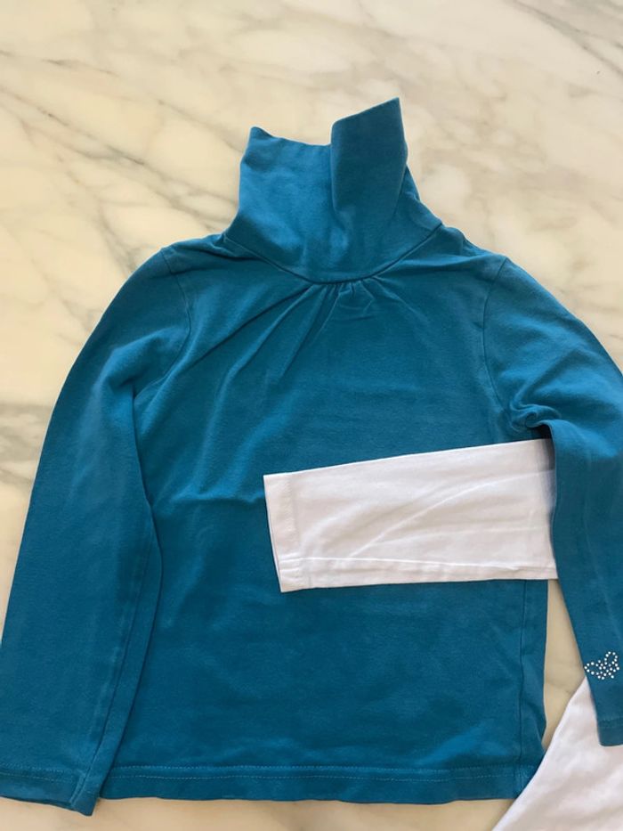 Lot de deux sous pulls 5 ans - photo numéro 2