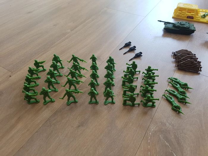 Lot de soldats - photo numéro 5