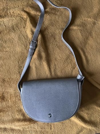 Sac à main gris taupe irisée