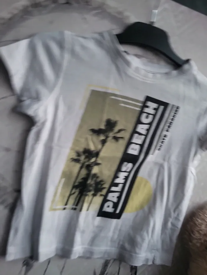 T shirt 3 ans - photo numéro 2