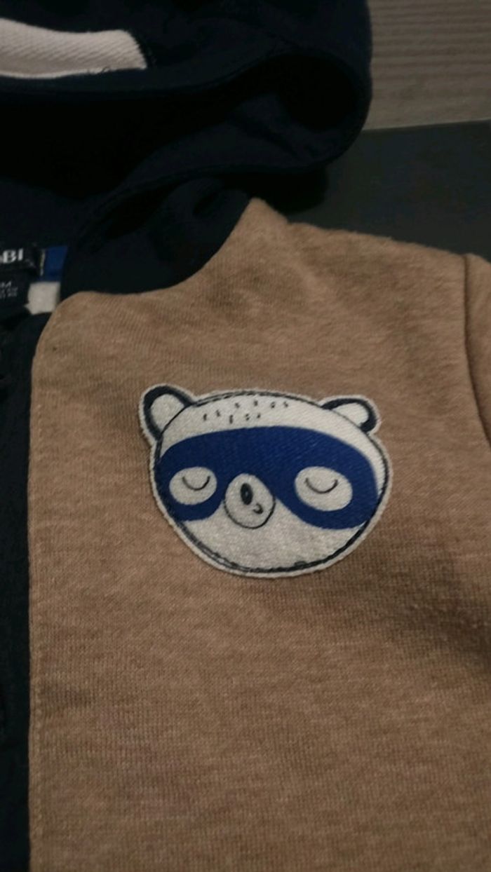 Gilet zippé kiabi 18 mois - photo numéro 2