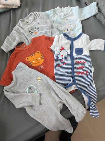 Lot 5 pyjama 1 mois