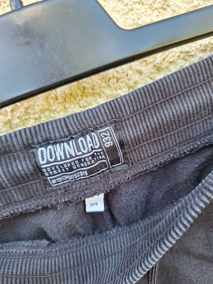 👖 Pantalon de survêtement  /Jogging Download 14 ans - photo numéro 6
