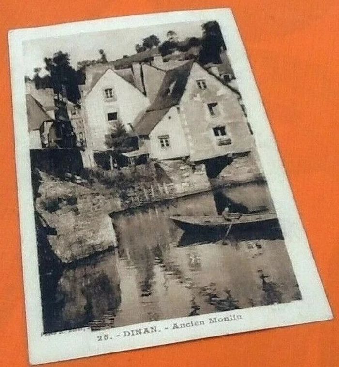 Carte postale ancienne   Dinan (Côte-d' Amor) Ancien Moulin - photo numéro 3