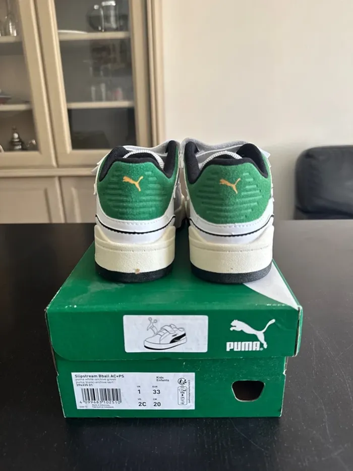 Baskets Puma blanches/vertes – neuves, pointure 33 - photo numéro 2