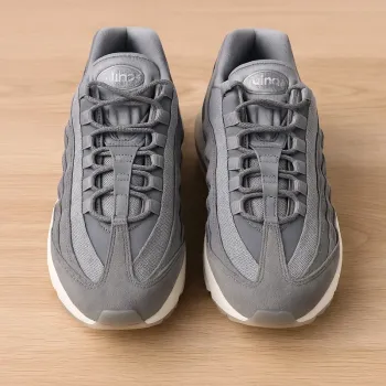 Petits prix :)  Nike air  95