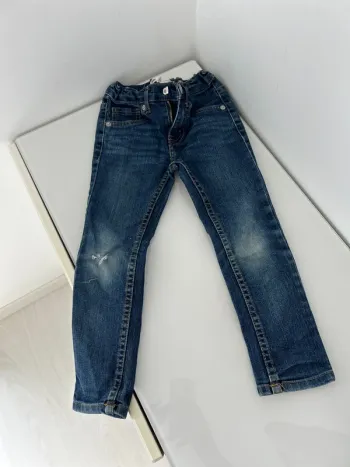 Jean taille 4 ans