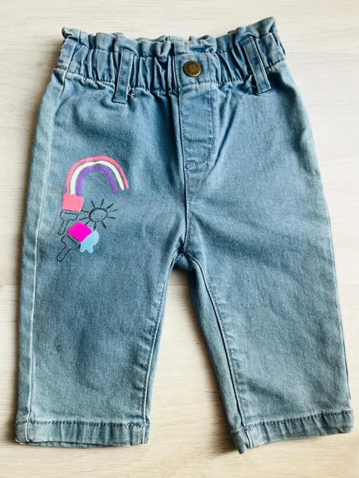 Pantalon neuf taille 6 mois