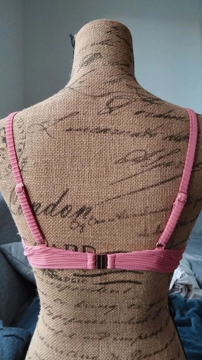 Haut de maillot de bain rose taille 90c - photo numéro 7