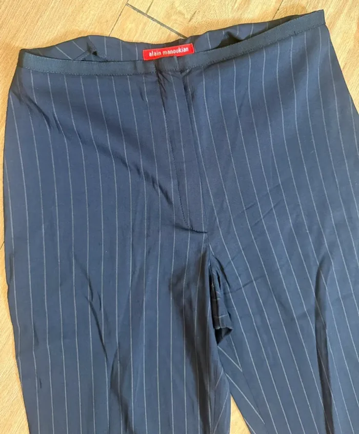 Pantalon Alain Manoukian – Taille 38 – Bleu marine rayé blanc - photo numéro 5