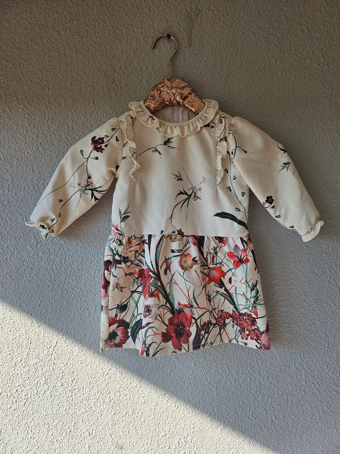 Robe fleurie pour fille - photo numéro 4