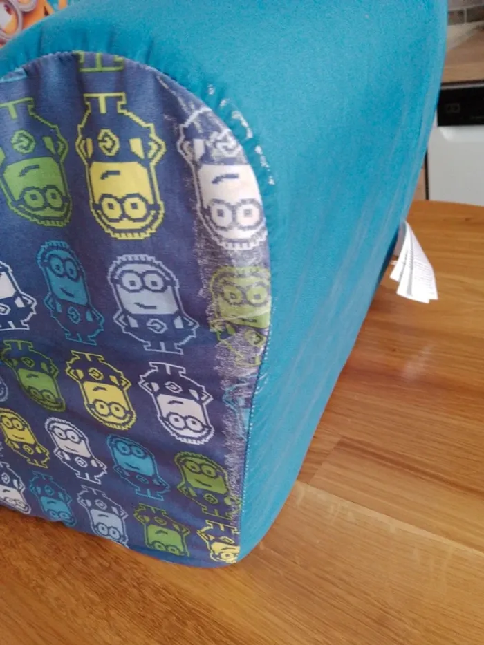 Fauteuil "Minions" - photo numéro 4