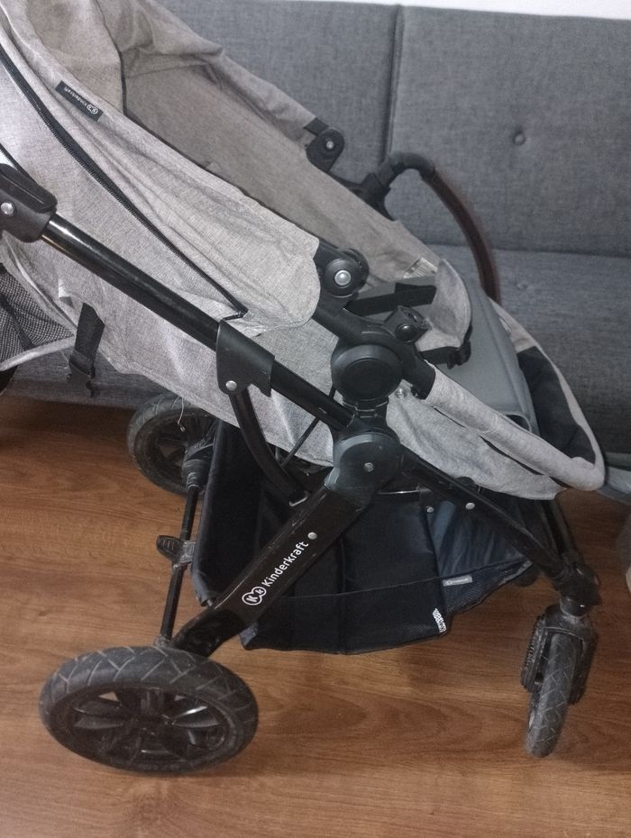 Poussette 2en1 kinderkraft avec tous les accessoires - photo numéro 6