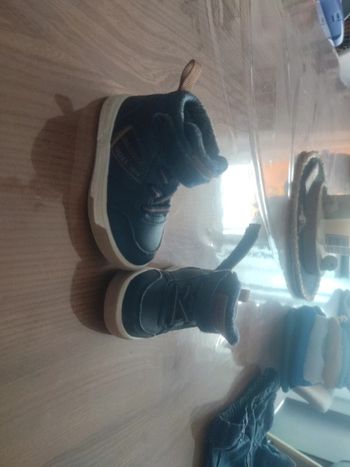 Chaussures montantes garçon taille 19
