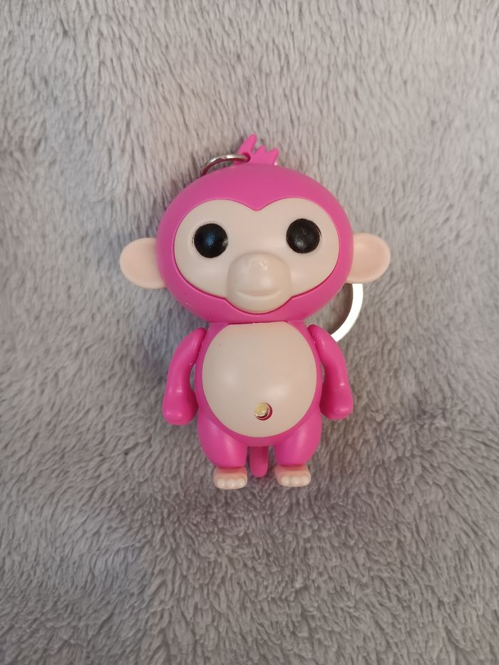 Porte-Clés Lampe et sonore Singe Rose