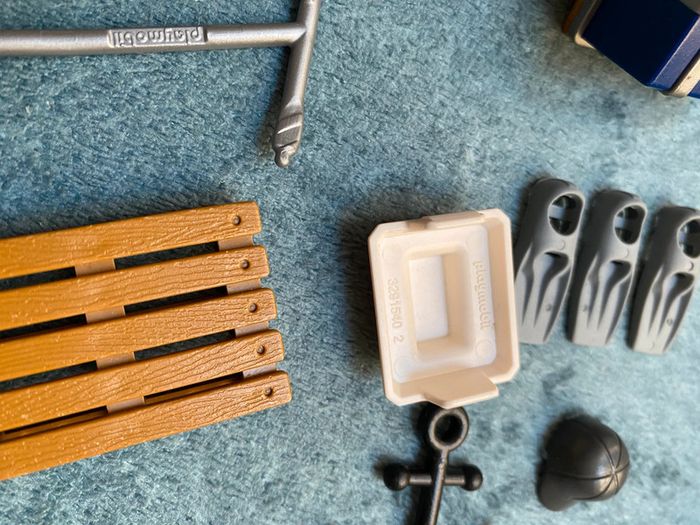 Petit vrac playmobil : barque coffre trésor palme palette encre casquette - photo numéro 12